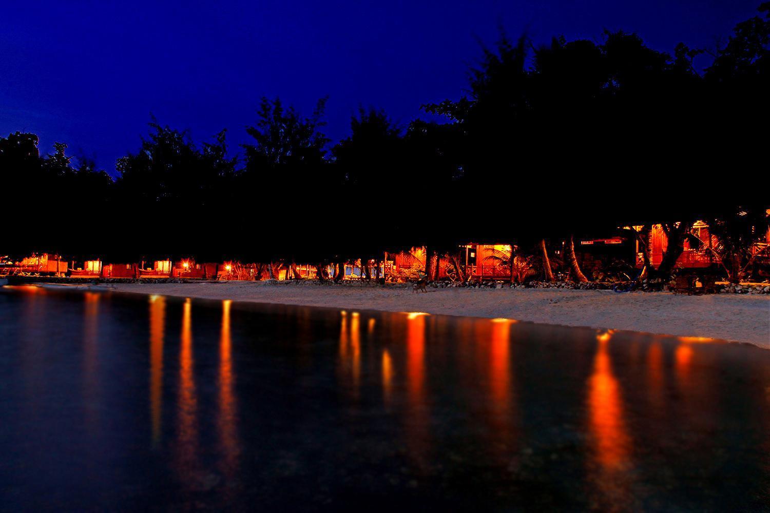 Bolilanga Island Resort - Togean Island Angkayo エクステリア 写真