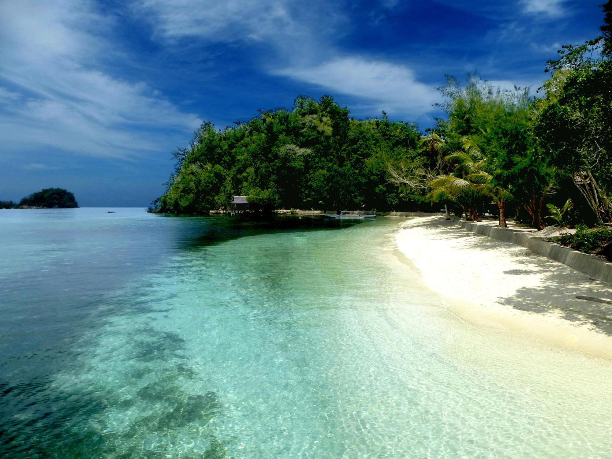 Bolilanga Island Resort - Togean Island Angkayo エクステリア 写真